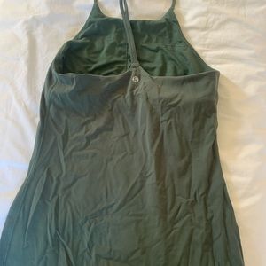 Lululemon tank
